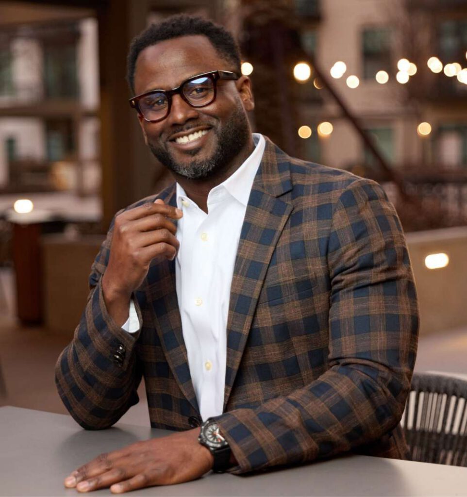 About Nick Houston 962x1024