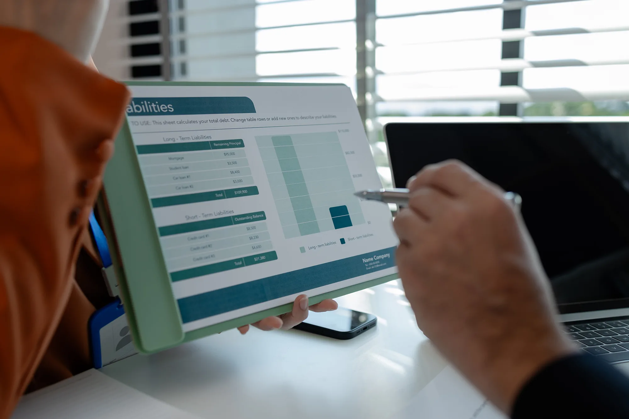 Bookkeeping Office Workers Work Together In A Company Busines 2025 01 17 00 18 30 Utc